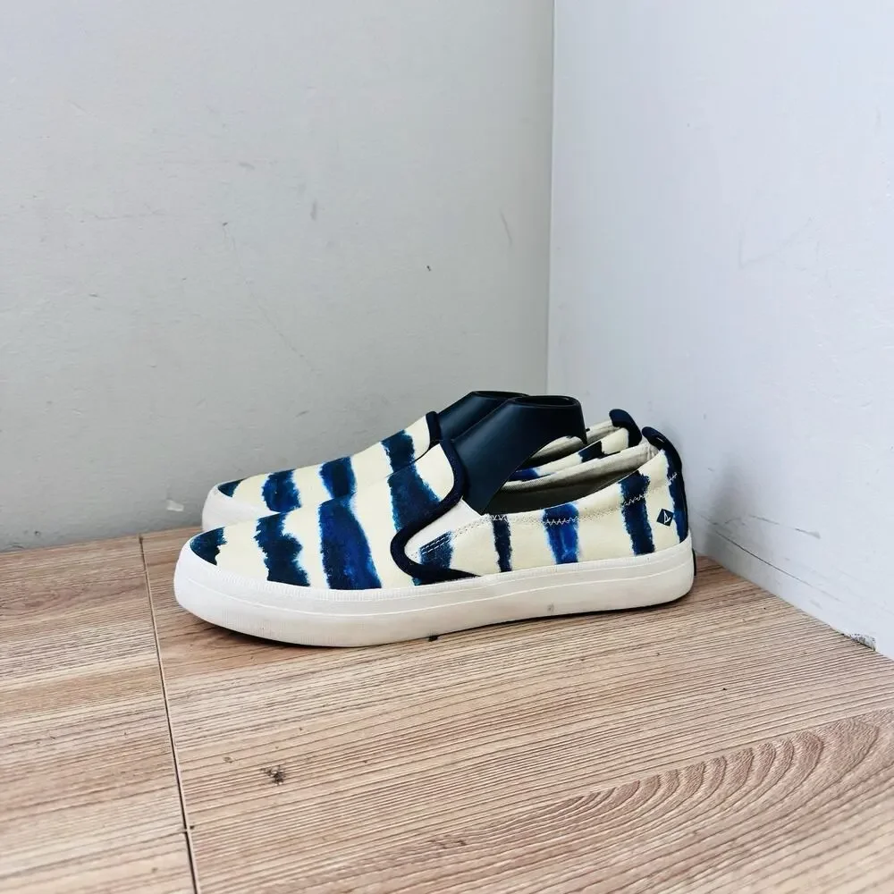 Sperry Women's Crest Twin Gore Slip-On Sneakers White And Blue Size 8